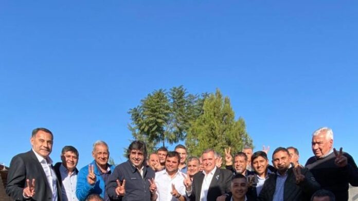 Jaldo se reunió con comisionados comunales de toda la provincia Jaldo se reunió con comisionados comunales de toda la provincia
