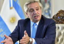 No vamos a devaluar porque eso sería empobrecer a la gente No vamos a devaluar porque eso sería empobrecer a la gente