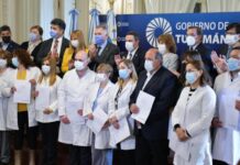 Fortalecen la transformación digital con la entrega de computadoras para Salud Fortalecen la transformación digital con la entrega de computadoras para Salud