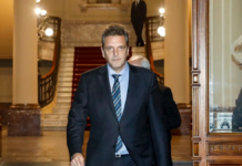 Massa pretende renegociar la deuda con el Club de París Massa pretende renegociar la deuda con el Club de París