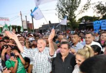 El Gobernador inauguró obras de pavimento articulado en Lules El Gobernador inauguró obras de pavimento articulado en Lules