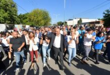 El Mega Operativo Tucumán en Positivo acercó los servicios del Estado a Villa 9 de Julio El Mega Operativo Tucumán en Positivo acercó los servicios del Estado a Villa 9 de Julio