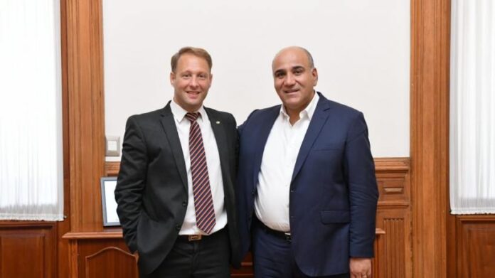 Manzur y Albaca analizaron proyectos comunitarios para Yerba Buena