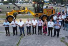 En Monteros, Manzur y Jaldo entregaron 60 escrituras y maquinaria del programa Municipios de Pie En Monteros, Manzur y Jaldo entregaron 60 escrituras y maquinaria del programa Municipios de Pie