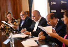 El Gobierno firmó el acuerdo salarial con los trabajadores del Subsidio de Salud El Gobierno firmó el acuerdo salarial con los trabajadores del Subsidio de Salud
