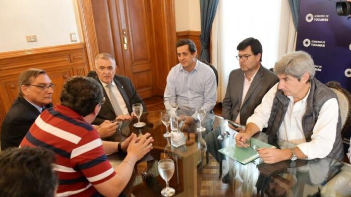 La Provincia promovió el acuerdo paritario entre ACNOA y UATRE