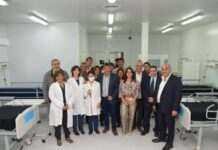 Manzur recorrió el nuevo Hospital Modular en Lomas de Tafí Manzur recorrió el nuevo Hospital Modular en Lomas de Tafí