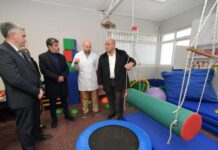 Manzur destacó el rol de los centros de neurodesarrollo infantil para el diagnóstico precoz Manzur destacó el rol de los centros de neurodesarrollo infantil para el diagnóstico precoz