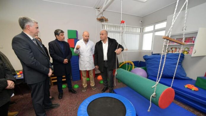 Manzur destacó el rol de los centros de neurodesarrollo infantil para el diagnóstico precoz
