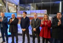 Manzur y De Pedro entregaron equipamiento para mejorar la atención en el Registro Civil Manzur y De Pedro entregaron equipamiento para mejorar la atención en el Registro Civil