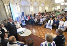 Manzur: “Seguiremos conversando en paritarias con los trabajadores” Manzur: “Seguiremos conversando en paritarias con los trabajadores”