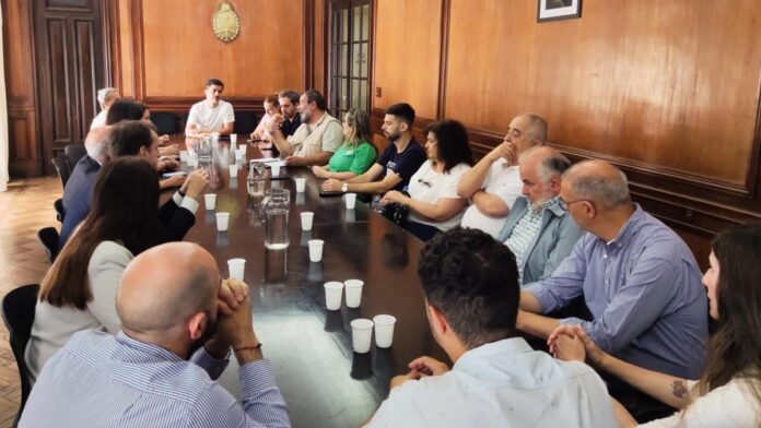 La Secretaría de Trabajo recibió a ATE y UPCN por las paritarias