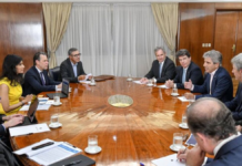 El Gobierno analiza realizar otro acuerdo con el FMI El Gobierno analiza realizar otro acuerdo con el FMI