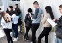 La desocupación bajó al 5,4% en el tercer trimestre del año pasado La desocupación bajó al 5,4% en el tercer trimestre del año pasado