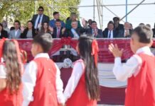 Jaldo encabezó el desfile cívico-militar por el 214º aniversario del natalicio de Juan Bautista Alberdi