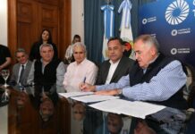 El Gobernador cerró un nuevo acuerdo salarial con el Frente Unidad Docente Estatal