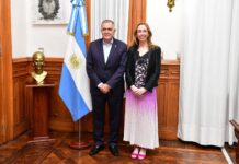 Jaldo recibió a la representante de la OPS en Argentina, Eva Jané Llopis