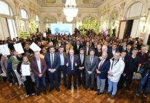 Jaldo entregó 25 viviendas remodeladas en Manantial Sur tras años de paralización