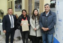 La Provincia entregó nuevos certificados de personería jurídica