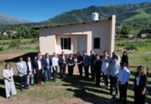 El Gobernador entregó viviendas en Tafí del Valle