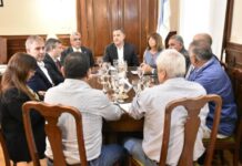Provincia inició el diálogo con los gremios estatales por recomposición salarial