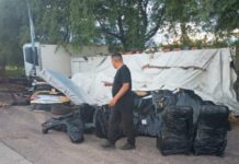 Trasladaban autopartes de una camioneta robada en un camión de encomiendas