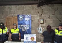 Hallan ravioles de cocaína en una casa y demoran a una mujer