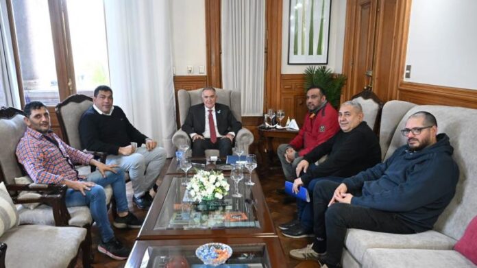 jaldo-coordin-mejoras-y-obras-con-el-sindicato-de.jpeg