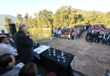 Jaldo encabezó el acto por la reparación de una de las represas de El Cadillal