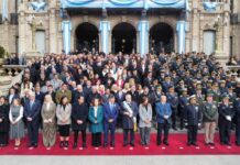Jaldo presidió los actos por un nuevo aniversario de la Revolución de Mayo