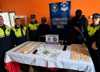 Secuestran marihuana y aprehenden a dos personas