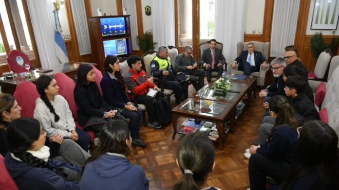 el-gobernador-jaldo-garantiz-asistencia-para-la-e.jpeg