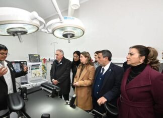 Jaldo inauguró obras de infraestructura en el Hospital de Monteros